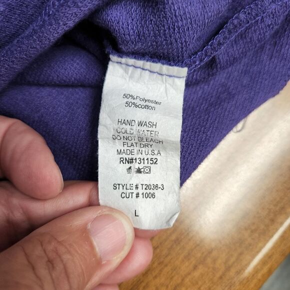 Stargazer Large purple shirt with OMG in silver on the front and laser cut back. - Picture 4 of 5